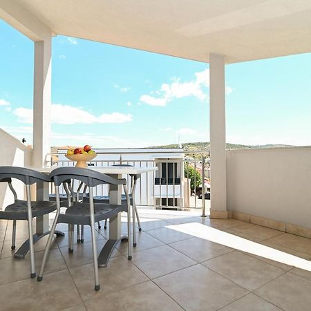Apartmani Adria Trogir Exterior foto