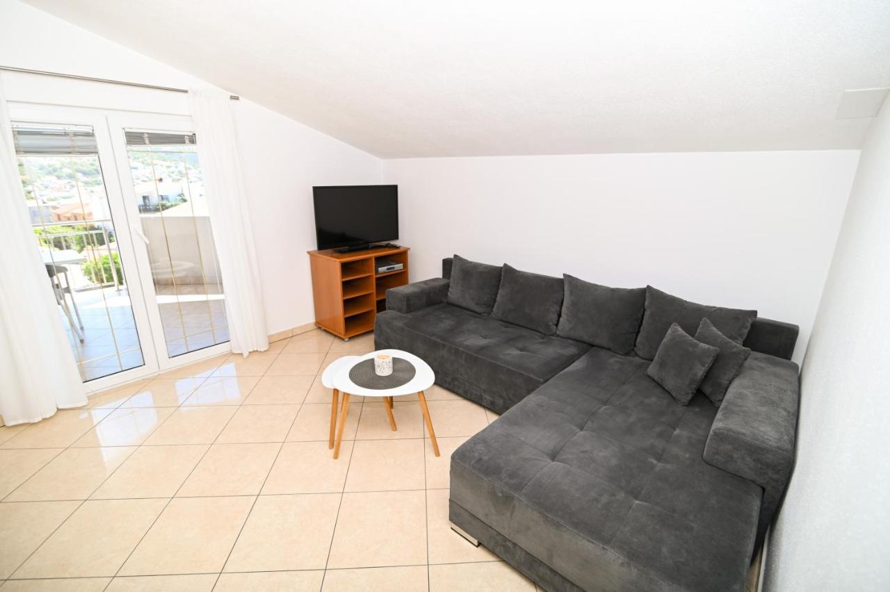 Apartmani Adria Trogir Exterior foto