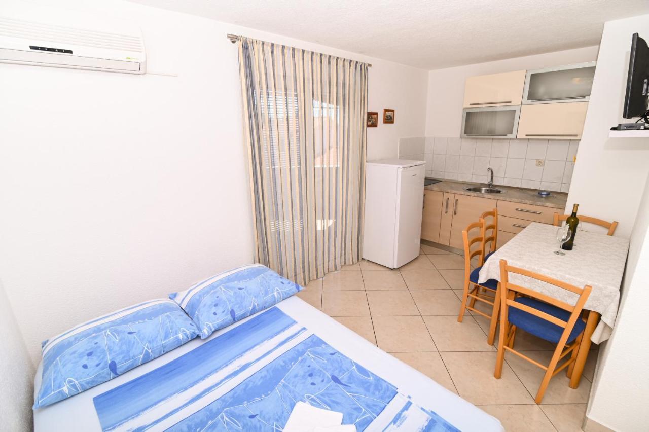 Apartmani Adria Trogir Exterior foto